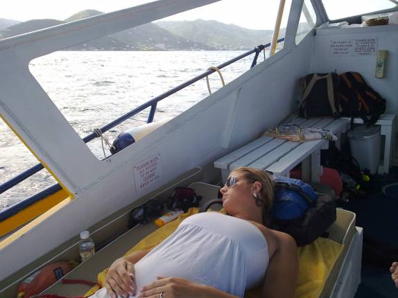 Ana no barco que nos levou ao naufrágio do Rhone